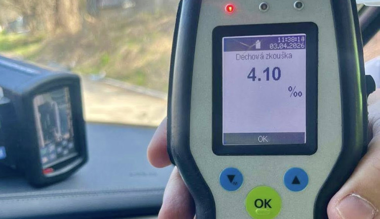 Nadýchal čtyři promile, ale nepil. Co je možné a co jsou výmluvy?