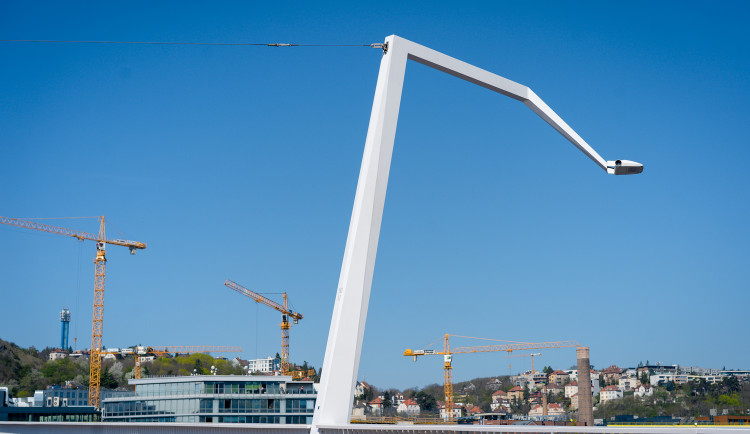 Praha letos do obnovy veřejného osvětlení investuje 254,5 milionu