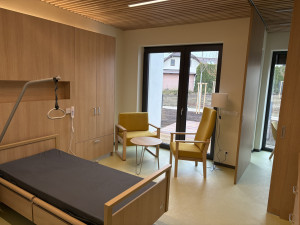 Blízkost místo spěchu, nový hospic ve Stěžerách dává rodinám čas být spolu