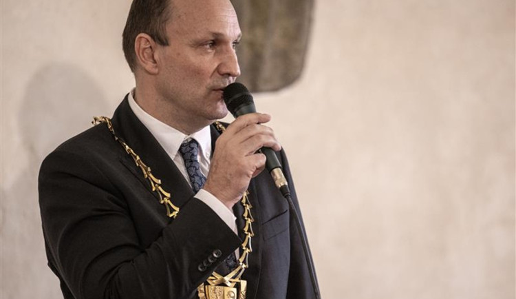 Primátor Jihlavy Ryška chce v čele města zůstat, mezi vyzyvateli je i bývalá primátorka