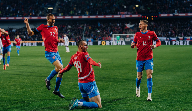 Fotbalová reprezentace zúžila nominaci na MS, dál prošli Chorý i Douděra