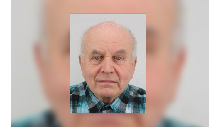 size4-17795547860332-207-senior-v-ohrozeni-policie-hleda-muze-z-hradce-z-domova-odjel-na-skladacim-kole