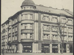 Prodejna od roku 1923 do současnosti