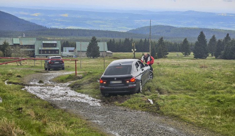 „Navedla nás sem navigace.“ Za vjezd do národního parku padaly pokuty