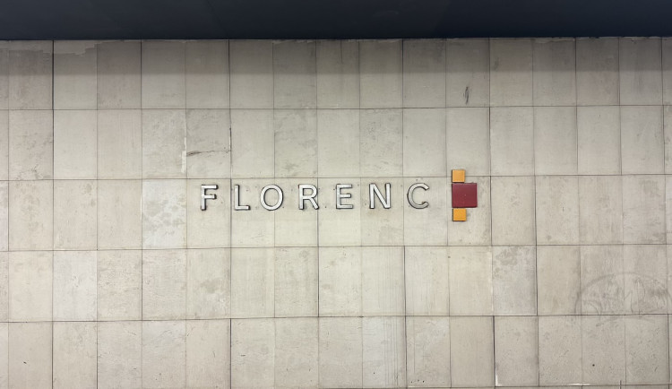 Mezi Florencí a Novými Butovicemi nejezdilo metro kvůli technické závadě