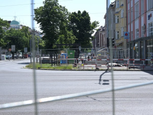 FOTO: Podchod na třídě Karla IV. se uzavírá. Podívejte se, jak roste nová pasáž