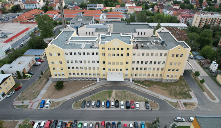Práce na urgentním příjmu v chebské nemocnici začnou do měsíce, hotovo bude za rok