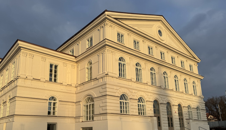 Oprava českobudějovického kulturního domu Slavie stála více než miliardu