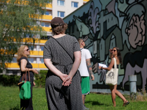 FOTOGALERIE: Street Art Festival přinesl nové muraly i návrat k poničenému dílu Tiny Chertové