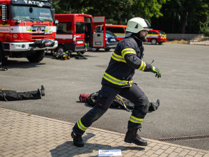 Krajští hasiči vs. fitnessáci. Souboj, kde nerozhodovaly svaly, ale srdce a vůle