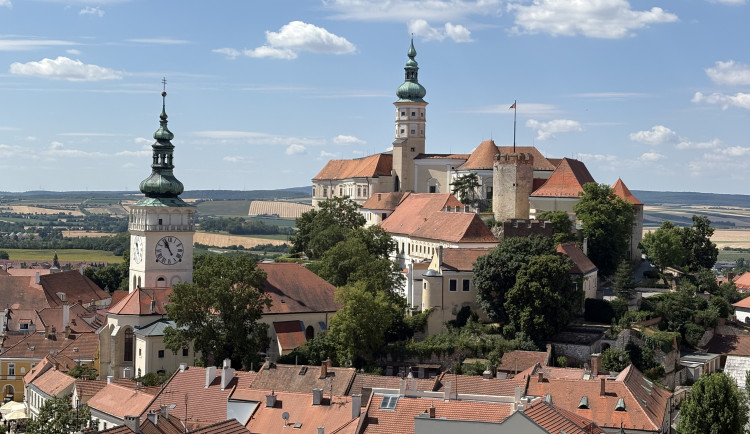 Turistům se na jihu Moravy letos líbí. Ubytovatelé hlásí lepší léto než loni