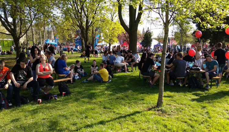 Ohlédnutí za Hradeckým Majálesem