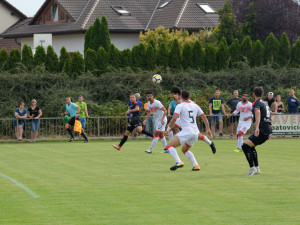 Hradec Králové - Bahrajn