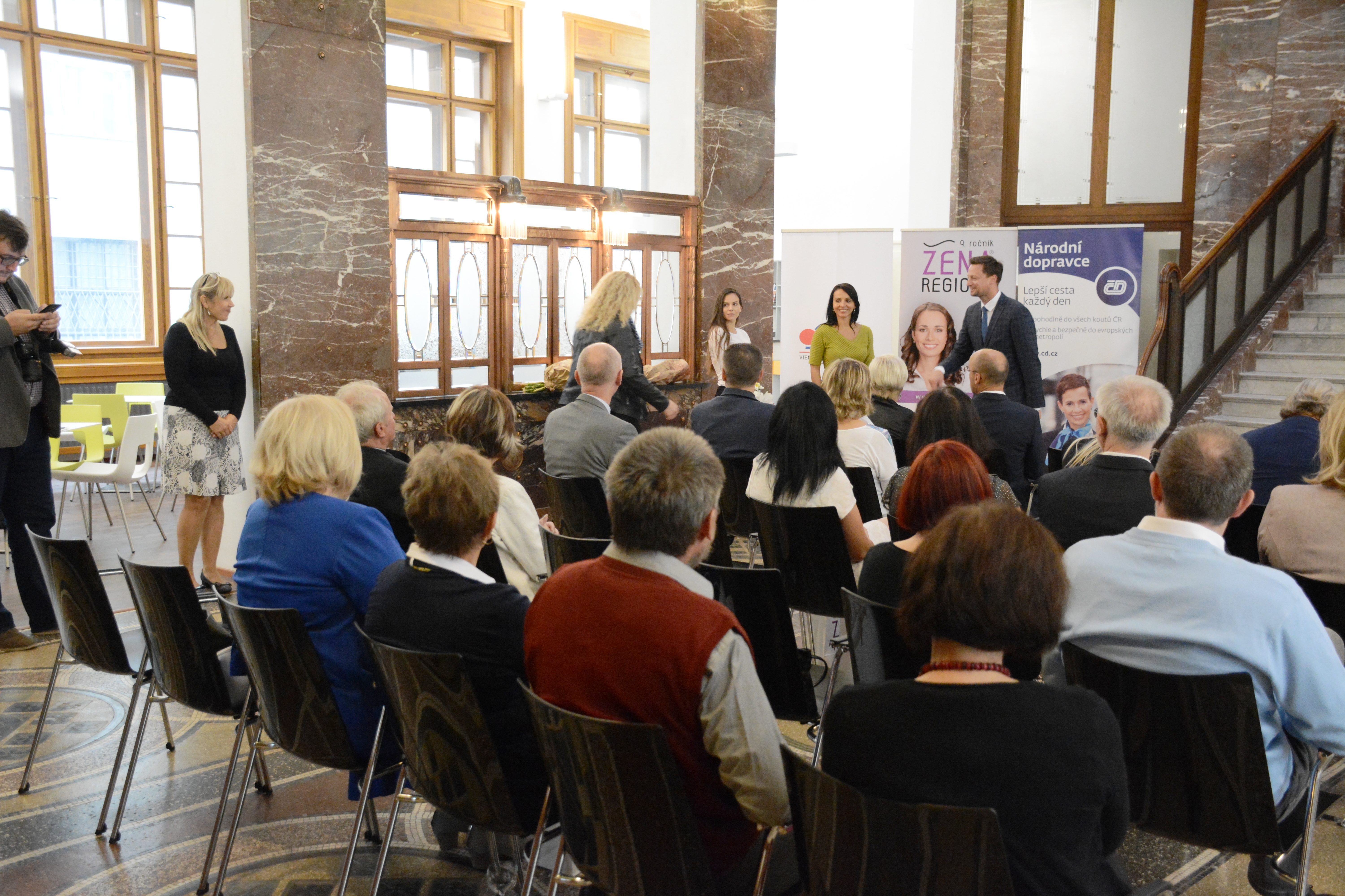 Ženou regionu se stala Tereza Melišová, pomáhá dětem v nemocnicích i azylových domech