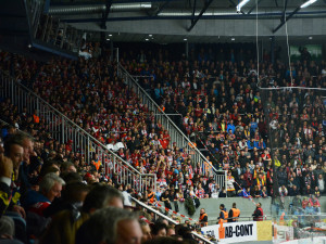 Derby ovládly Pardubice, Hradec doma v letošní sezóně poprvé padl