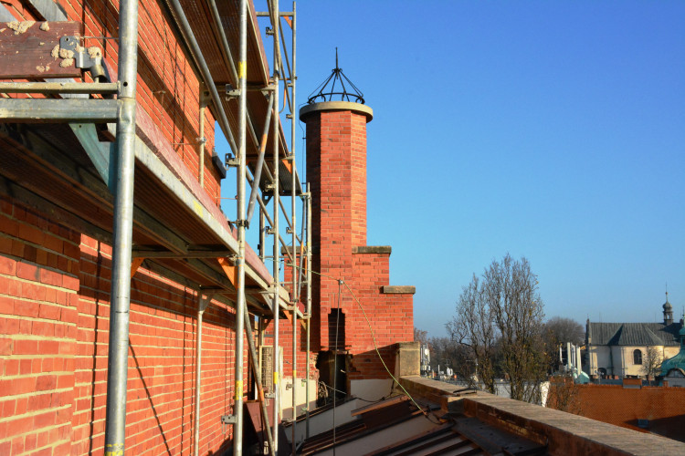 Oprava budovy Muzea východních Čech jde podle plánu, skončí na jaře