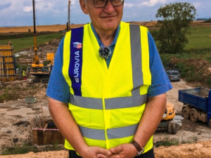 Na stavbě nechyběl ani senátor Jaroslav Malý