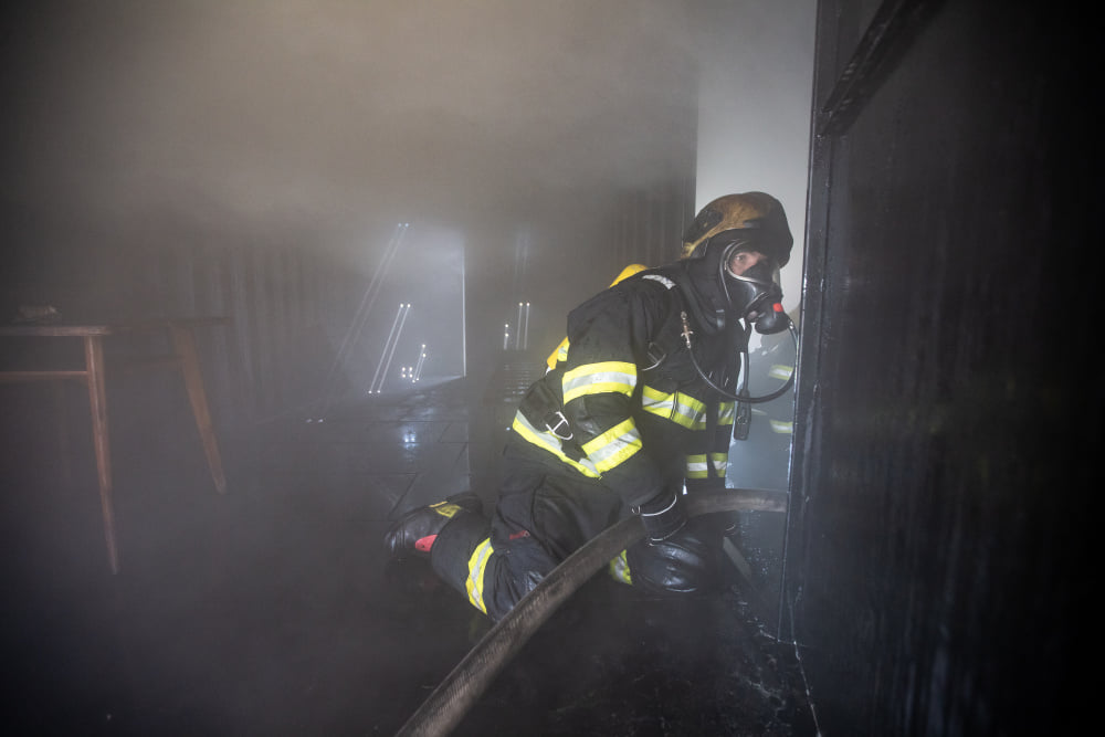 GALERIE: Hasiči trénovali ve FLASHOVER kontejneru