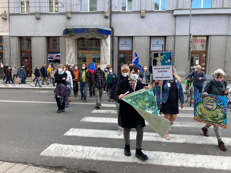 Demonstrace za nezávislost justice v Hradci Králové