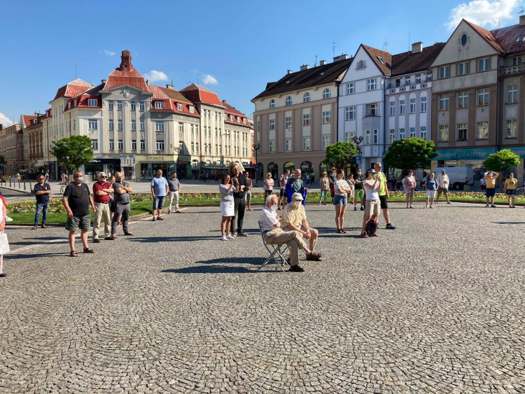 Demonstrace za nezávislost justice v Hradci Králové (8.6.2021)