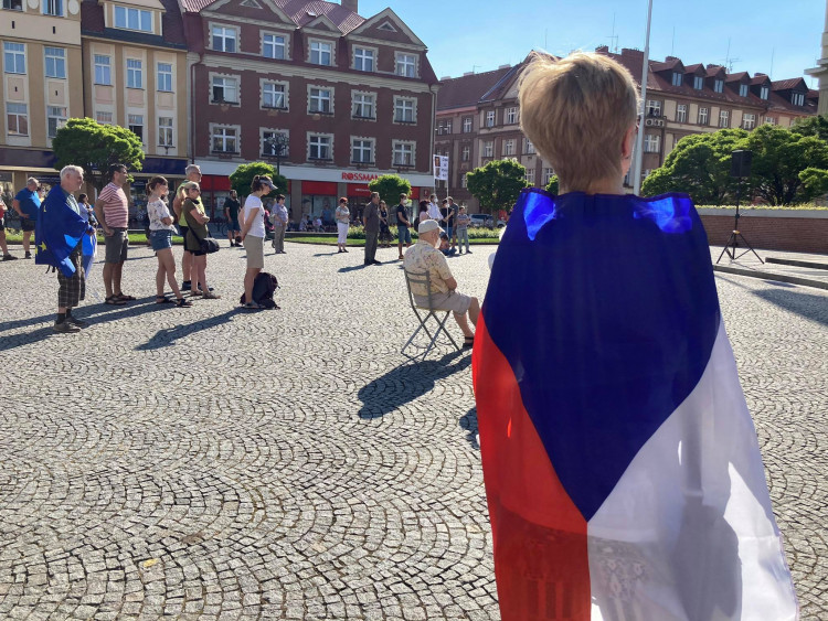 Demonstrace za nezávislost justice v Hradci Králové (8.6.2021)