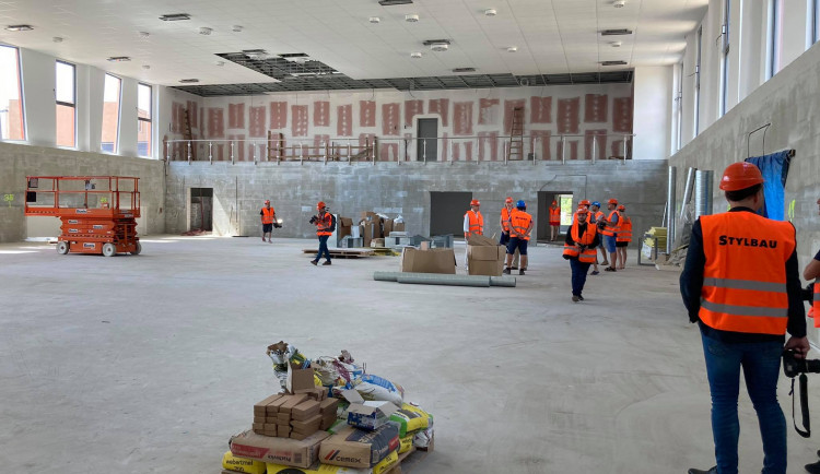 GALERIE: Stavba sportovní haly Pouchov v Hradci Králové