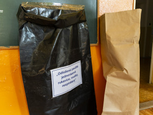 VOLBY 2021: Jak vypadal první volební den?