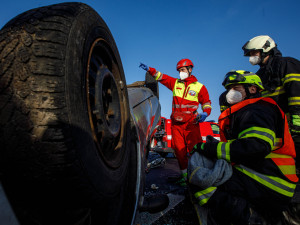 Cvičení IZS na uzavřené dálnice D11