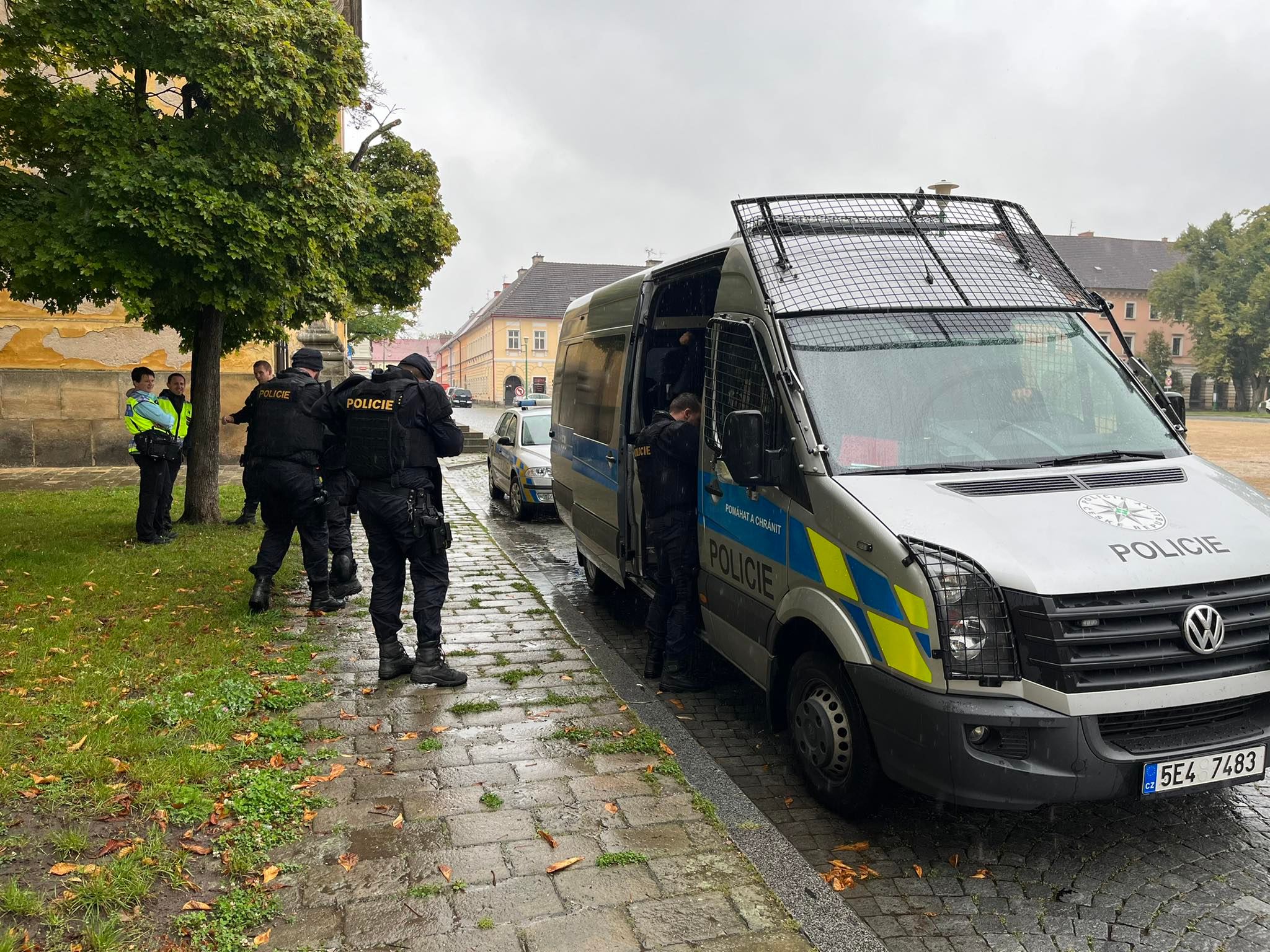 GALERIE: Policejní cvičení antikonfliktního týmu v Josefově