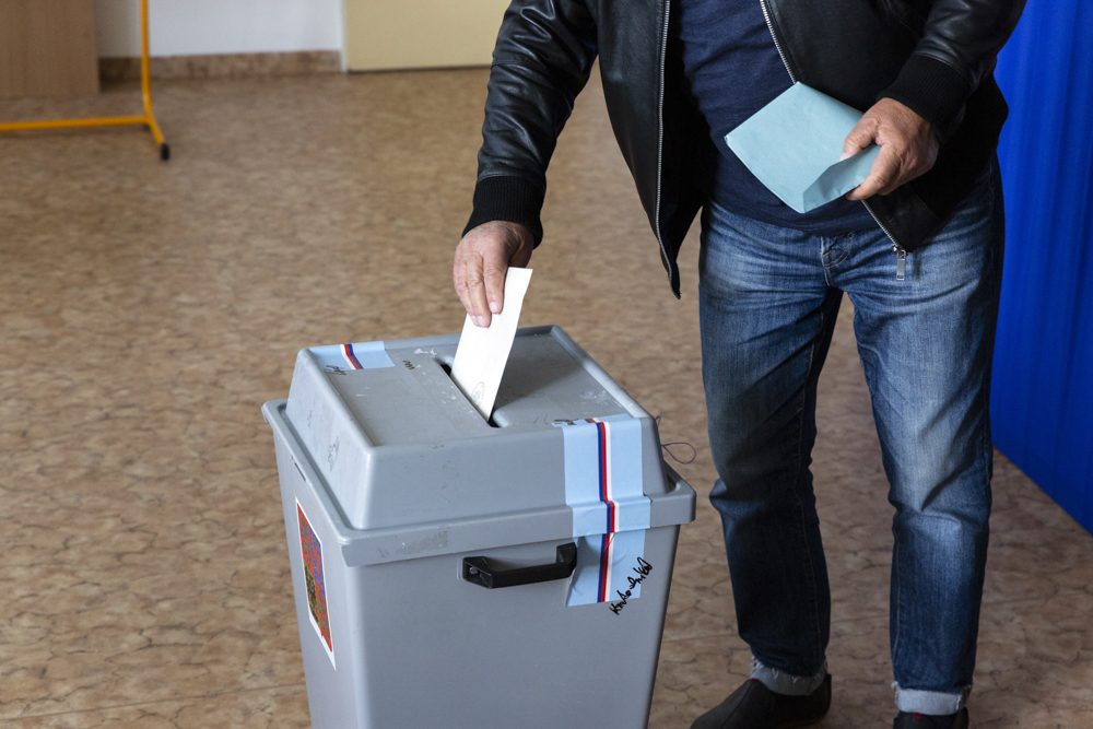 První volební den 2022