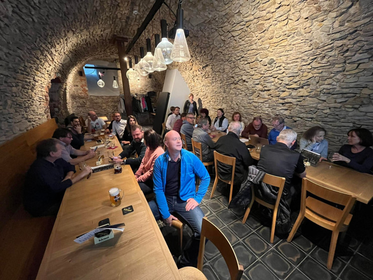 volební štáb HDK