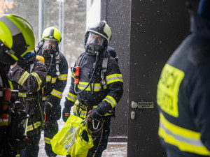 GALERIE: Cvičná evakuace seniorcentra v Hradci Králové