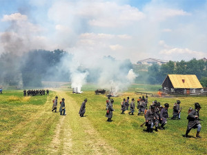 GALERIE: Bitevní ukázka k 157. výročí bitvy na Chlumu