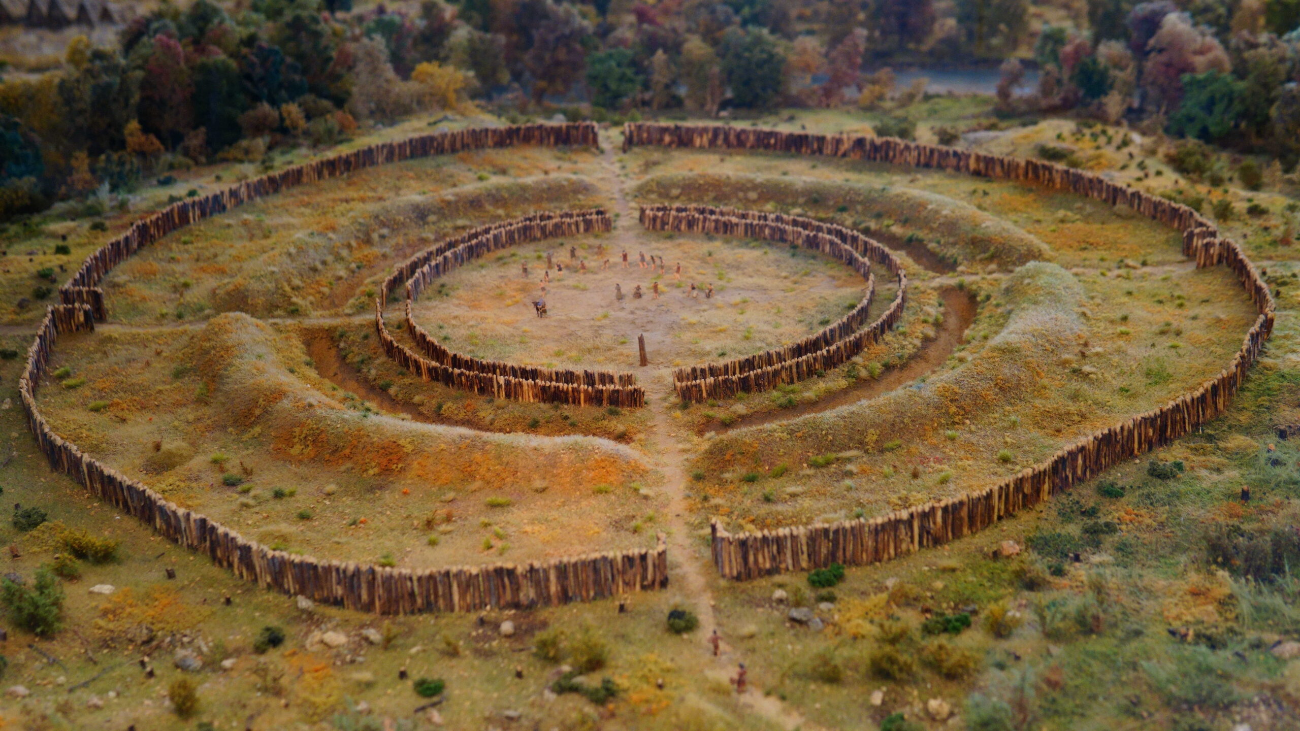 Foto vizualizace rondelu v Archeoparku pravěku Všestary. 