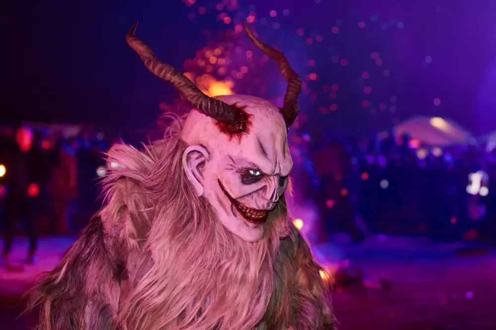 Krampus show ve Špindlerově Mlýně
