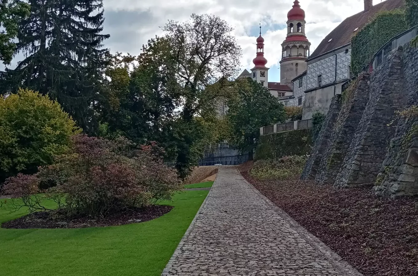 První máj na náchodském zámeckém kopci