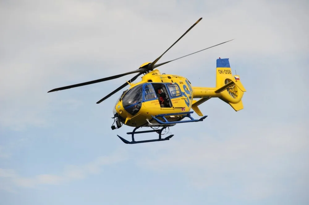 EC 135