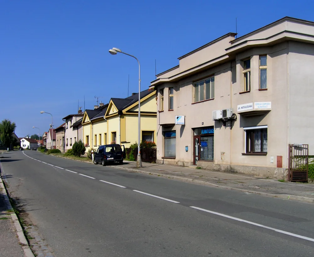 Stěžery, Lipová