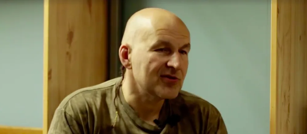 Před rozjezdem Tří sester jsem prodával desky v metru, vzpomíná Lou Fanánek Hagen