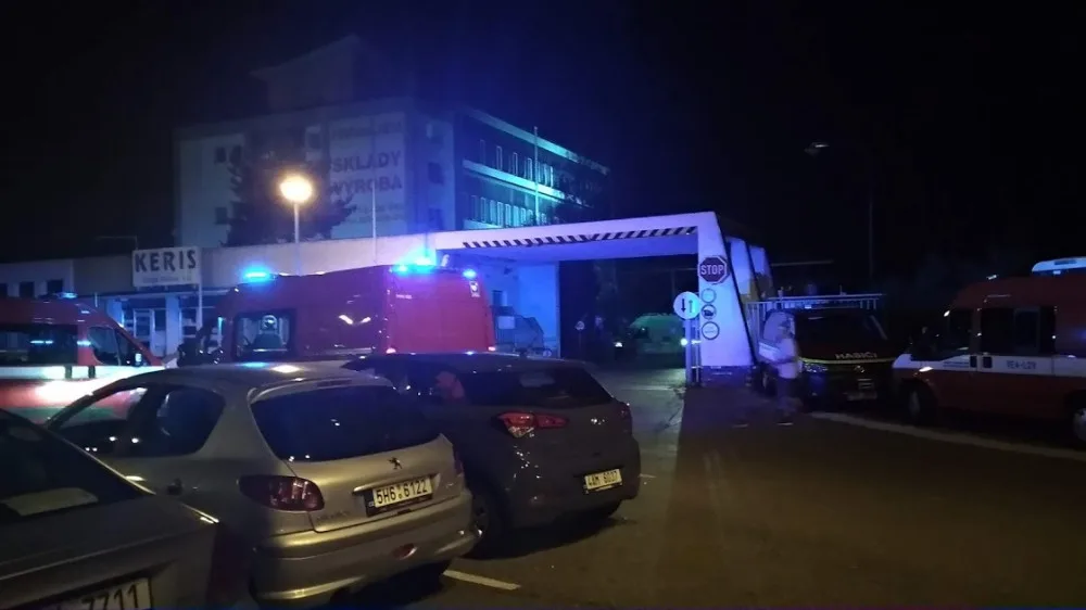 Požár v areálu bývalé Tesly