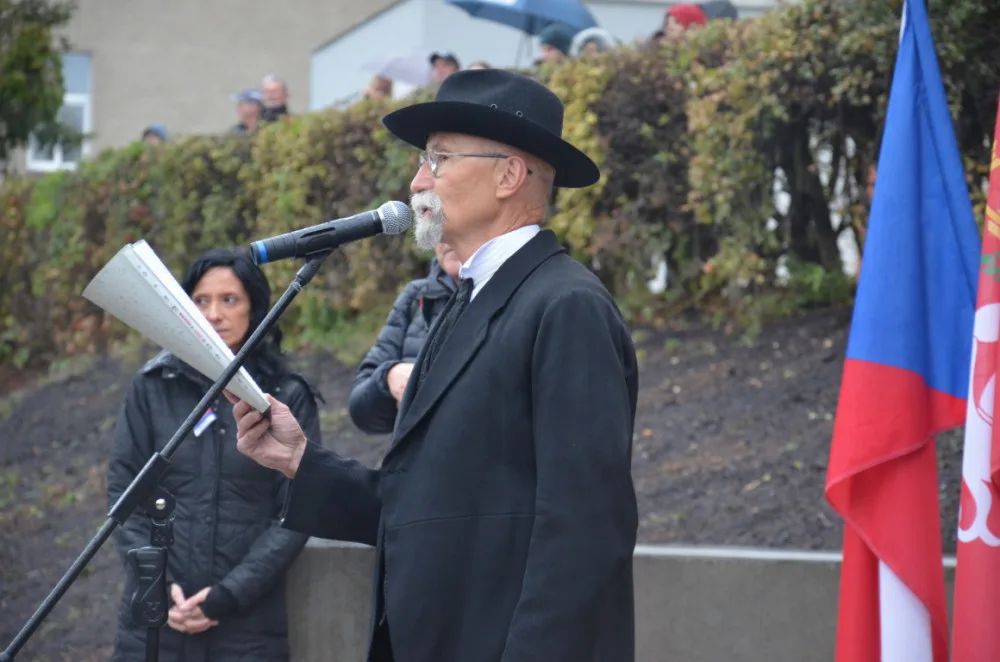 Socha T. G. Masaryka se vrátila do Kostelce, odlila ji umělecká slévárna v Dolní Kalné