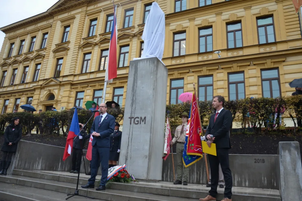 Socha T. G. Masaryka se vrátila do Kostelce, odlila ji umělecká slévárna v Dolní Kalné