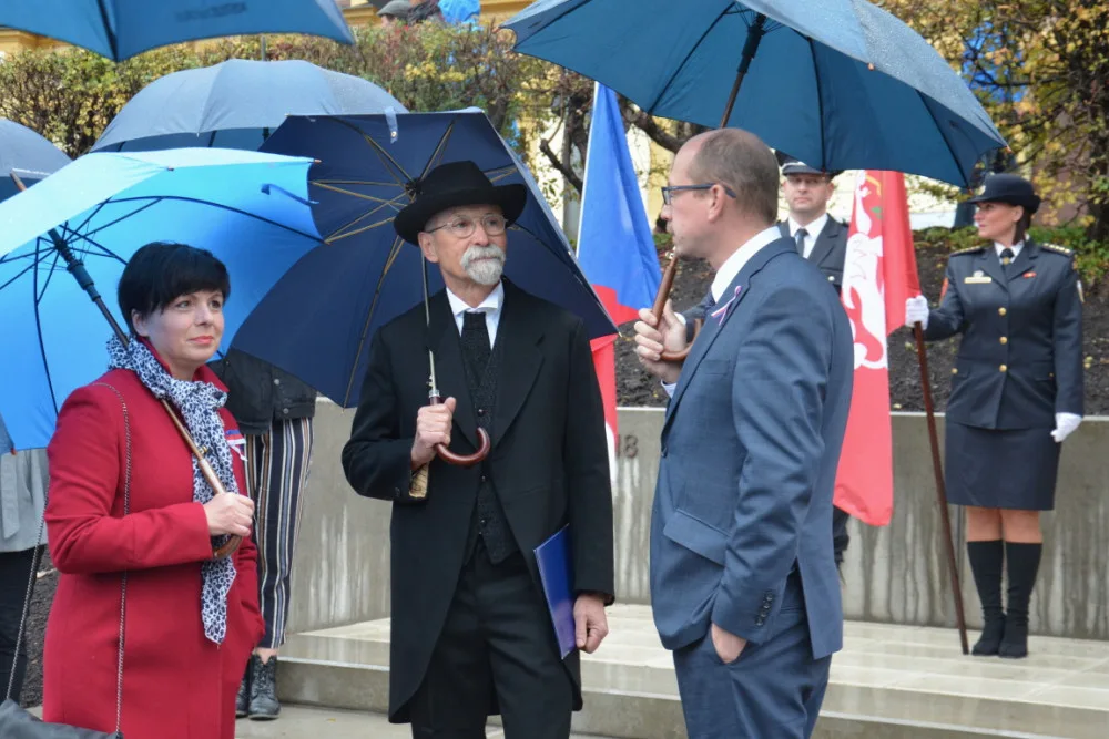 Socha T. G. Masaryka se vrátila do Kostelce, odlila ji umělecká slévárna v Dolní Kalné