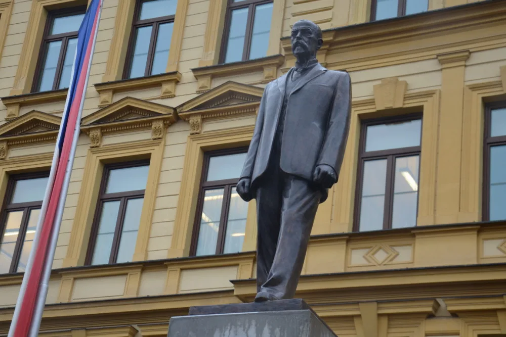 Socha T. G. Masaryka se vrátila do Kostelce, odlila ji umělecká slévárna v Dolní Kalné