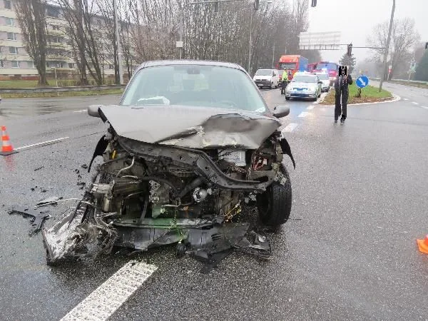 Nehoda na výpadovce na Pardubice