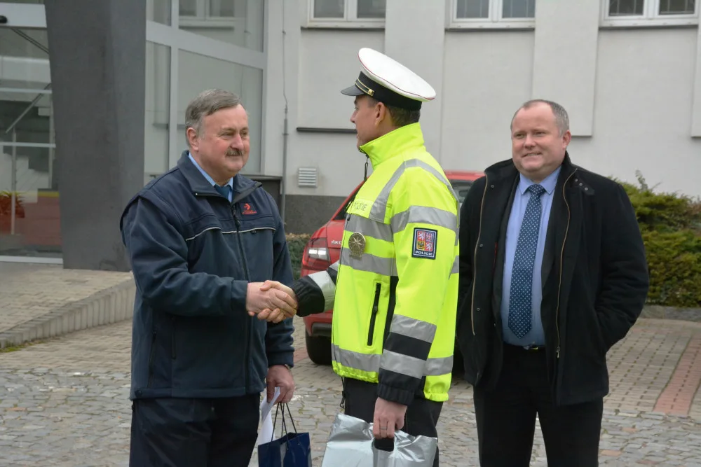 Řidič hradeckého dopravního podniku Ladislav Husák má na kontě 2 miliony kilometrů bez nehody