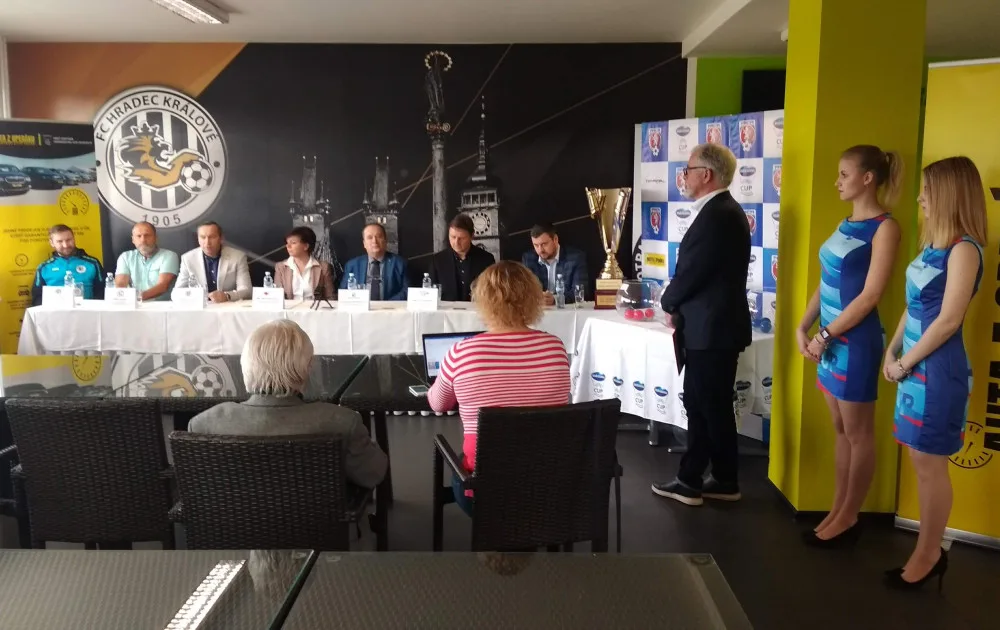 Tisková konference Votroků
