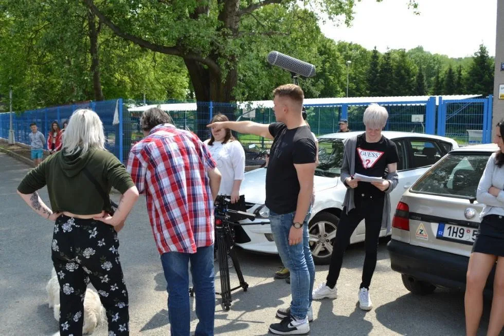 Natáčení filmu Z města na venkov.