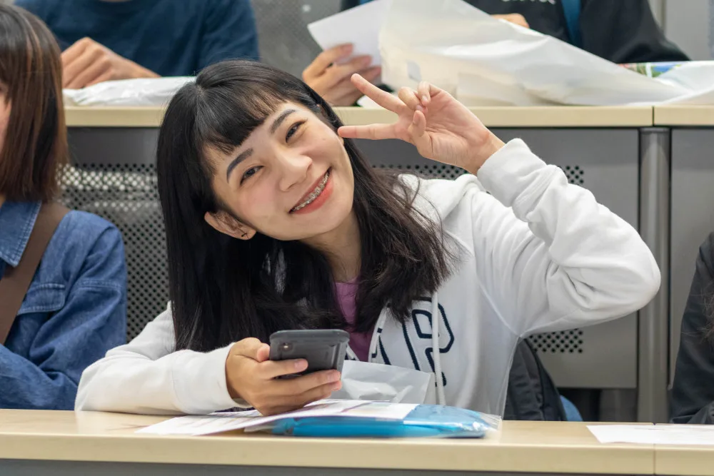 Asijští studenti strávili v Hradci Králové měsíc