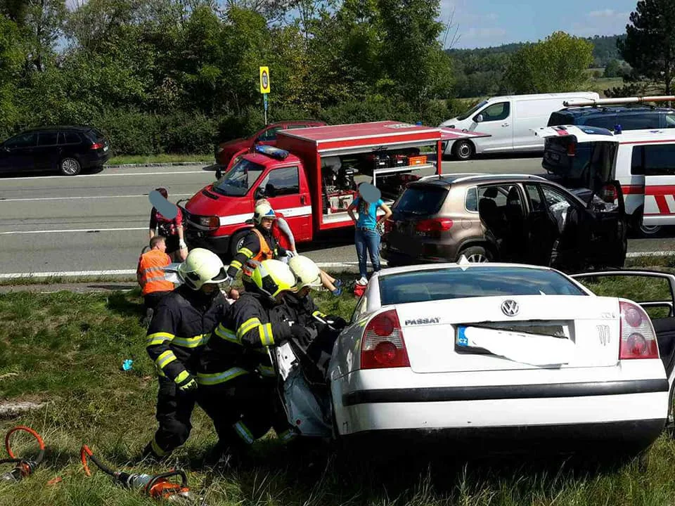 Tragédie na křižovatce u Týnišťka